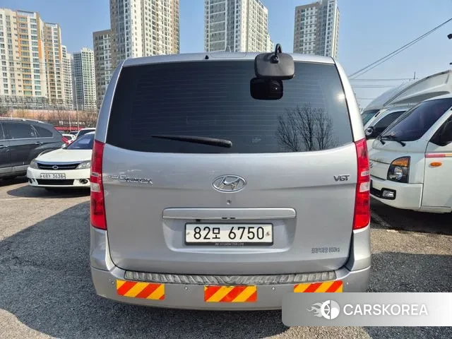 Hyundai The New Grand Starex id 3766437 из Кореи 13