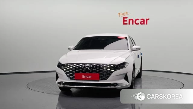 Hyundai The New Grandeur IG id 4383166 из Кореи 23