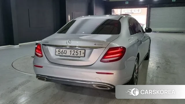 Mercedes-Benz E-Class W213 id 3480306 из Кореи 11