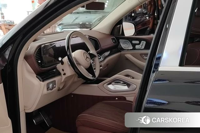 Mercedes-Benz GLS 2025 Черный из Китая, фото 4