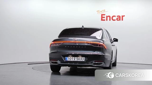Hyundai The New Grandeur IG id 4567769 из Кореи 23