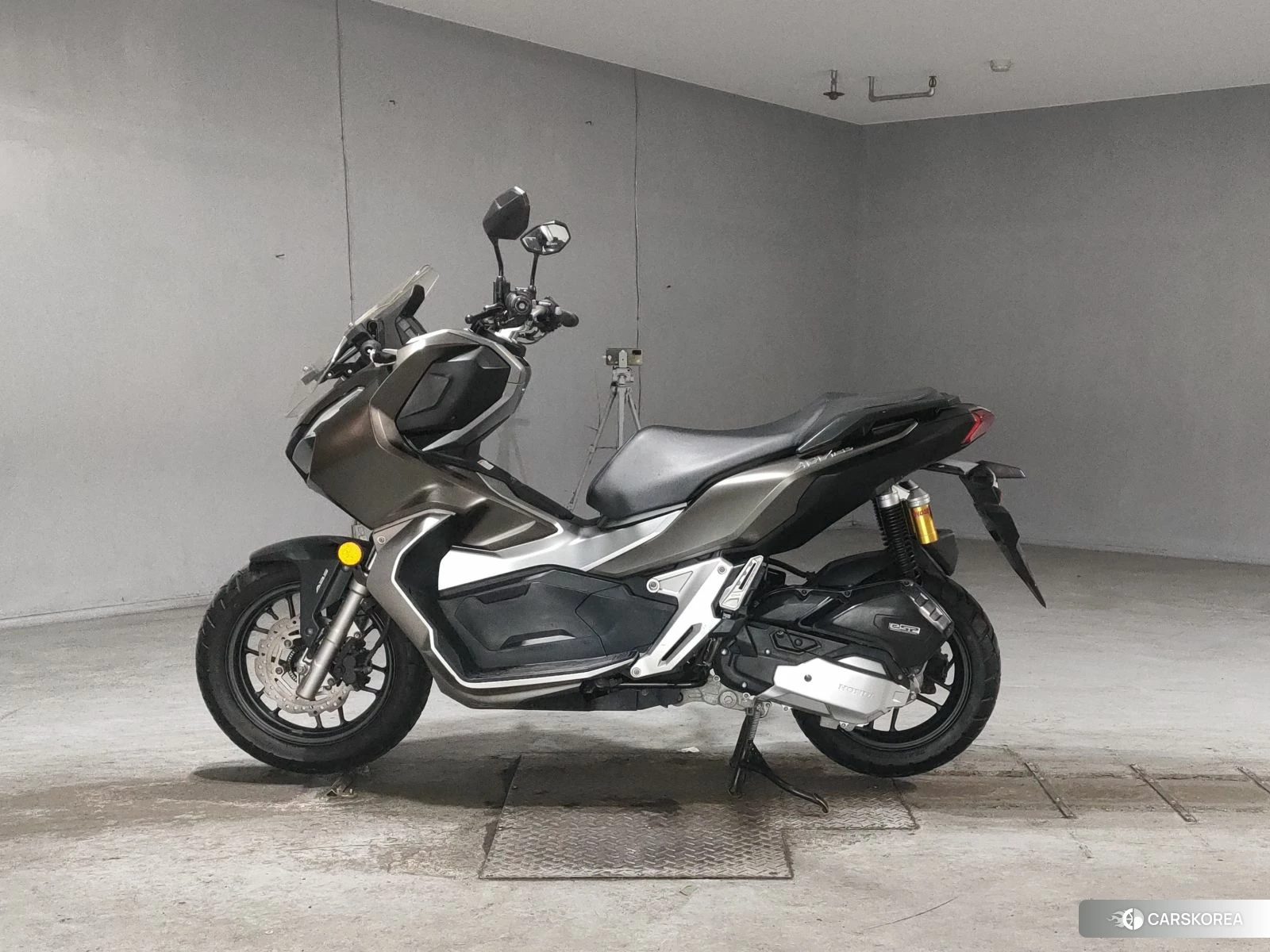 Проданный Honda ADV150 id 4206088 из Японии, фото 3