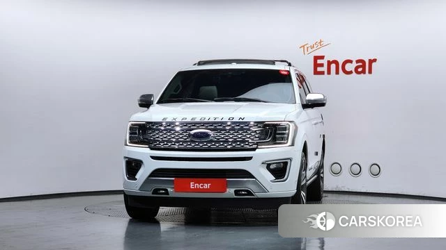 Ford Expeditation id 4529374 из Кореи 23