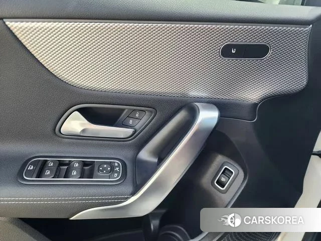 Mercedes-Benz A-Class W177 id 3923205 из Кореи 13