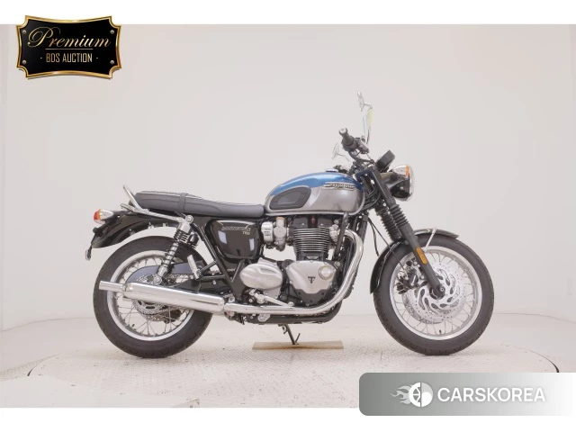 Triumph BONNEVILLE T120 2022 из Японии, фото 2