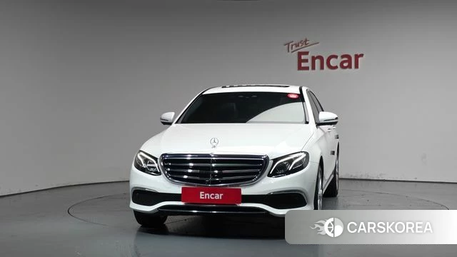 Mercedes-Benz E-Class W213 id 4490305 из Кореи 23
