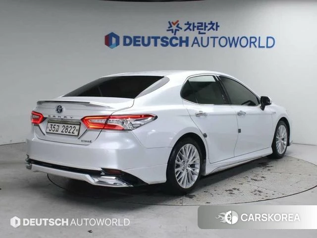 Toyota Camry (XV70) id 3829103 из Кореи 9