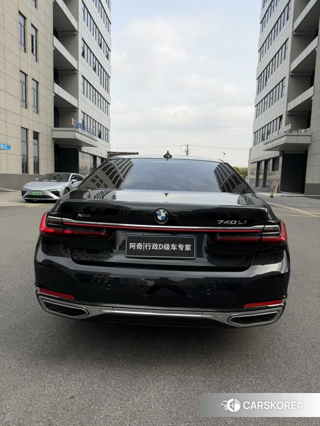BMW 7 series 2022 Черный из Китая, фото 3