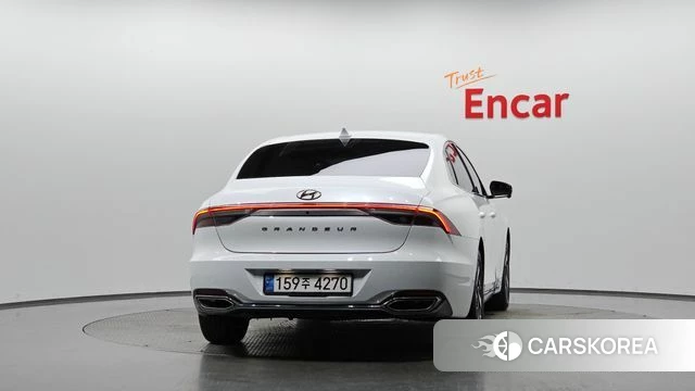 Hyundai The New Grandeur IG Hybrid id 4702564 из Кореи 23