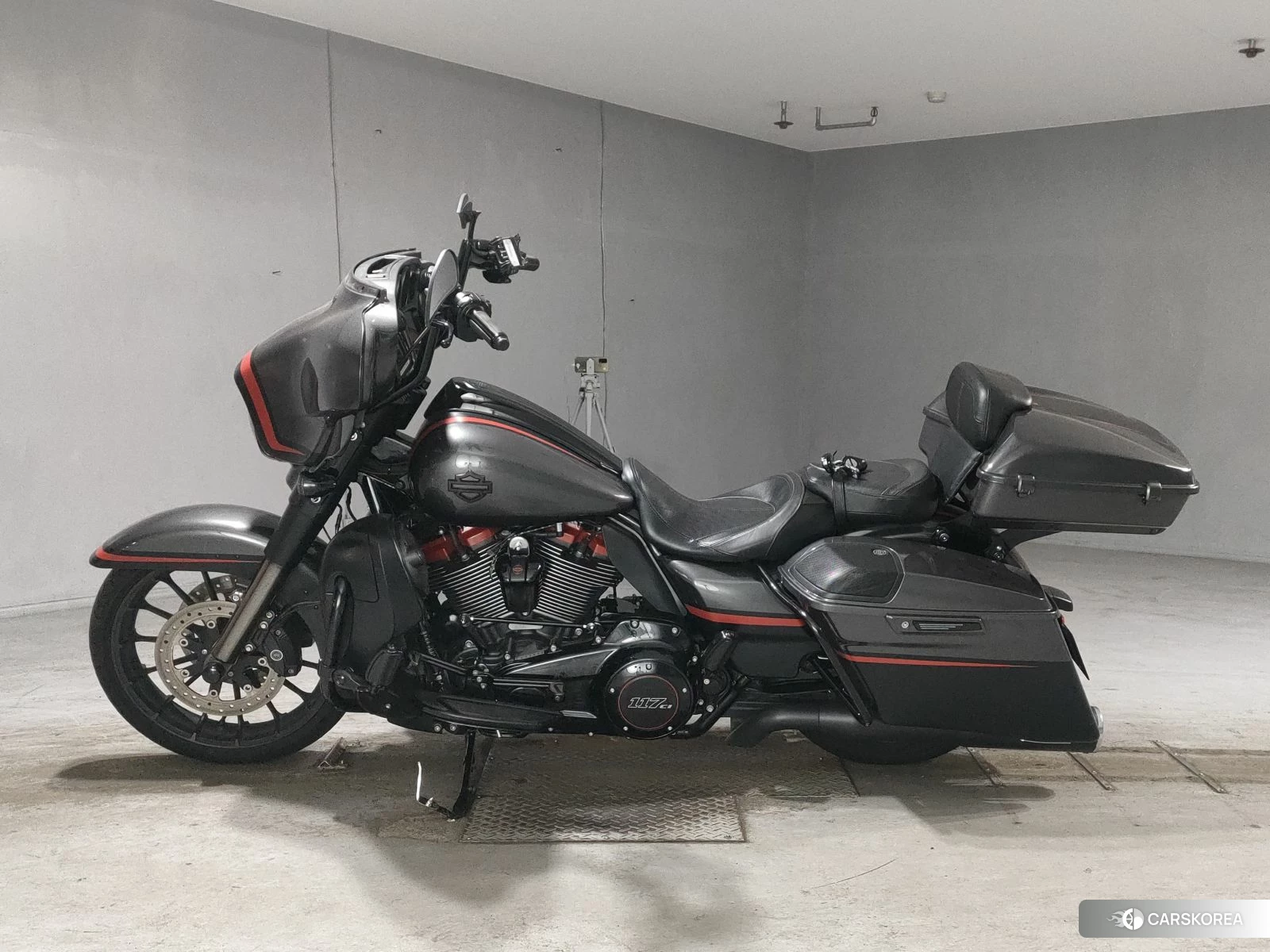 Harley-Davidson Street Glide FLHXSE1920 CVO 2018 из Японии, фото 3