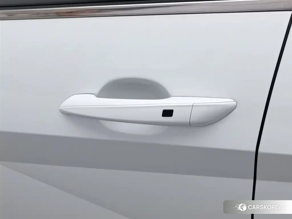 Hyundai Elantra id 4545653 из Китая 17