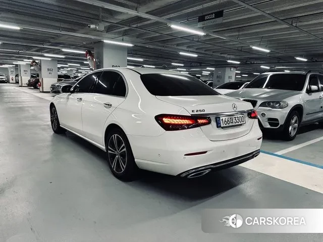 Mercedes-Benz E-Class W213 id 3606406 из Кореи 13