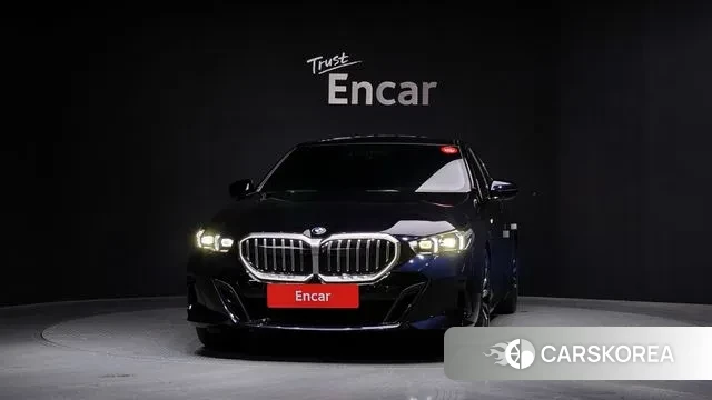 BMW 5 Series (G60) id 3576370 из Кореи 13