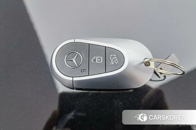 Mercedes-Benz Class C id 4255839 из Китая 17