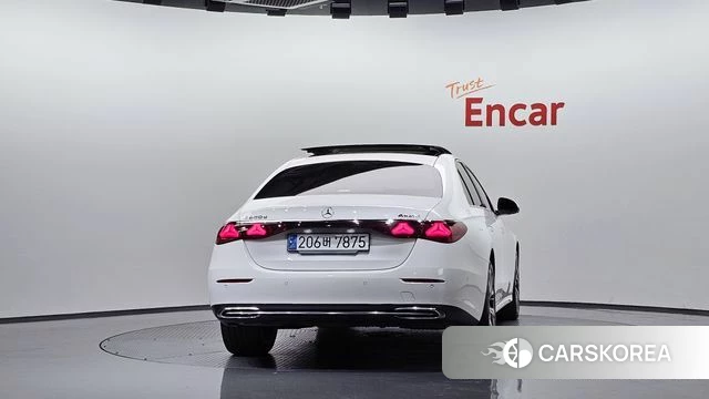 Mercedes-Benz E-Class W214 id 4665277 из Кореи 22