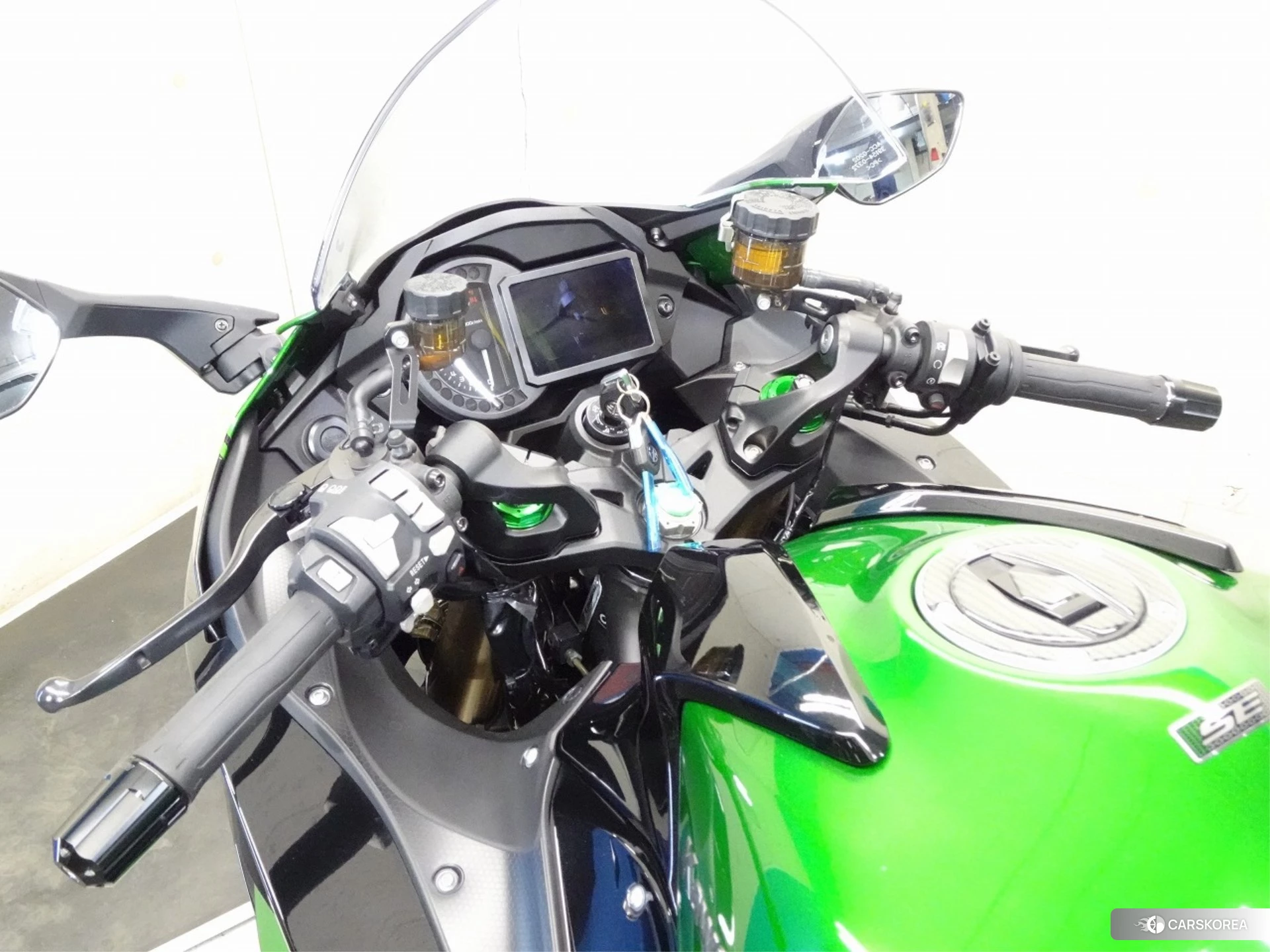 Kawasaki NINJA H2 SX SE id 4380054 из Японии 23