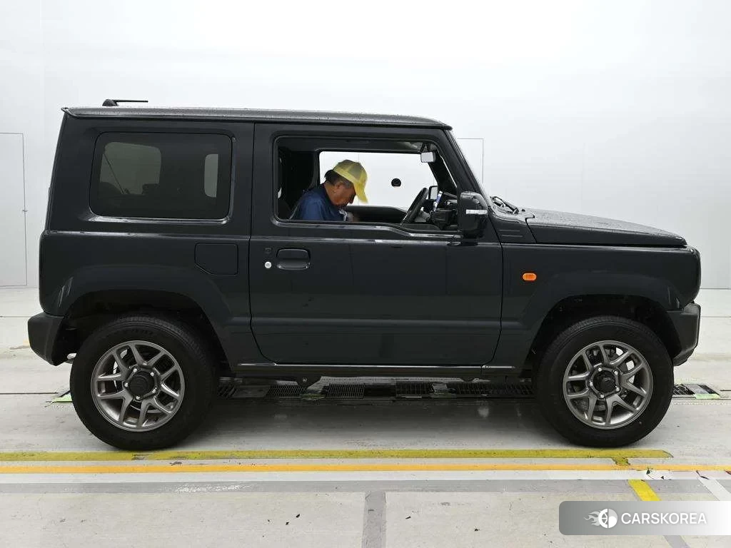 Suzuki Jimny 2025 из Японии, фото 3
