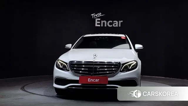 Mercedes-Benz E-Class W213 id 3187554 из Кореи 13