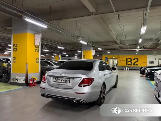 Mercedes-Benz E-Class W213 id 3641404 из Кореи 13