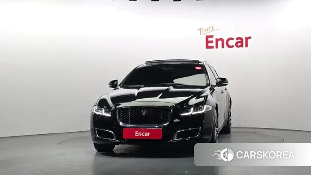 Jaguar All New XJ id 3778773 из Кореи 13