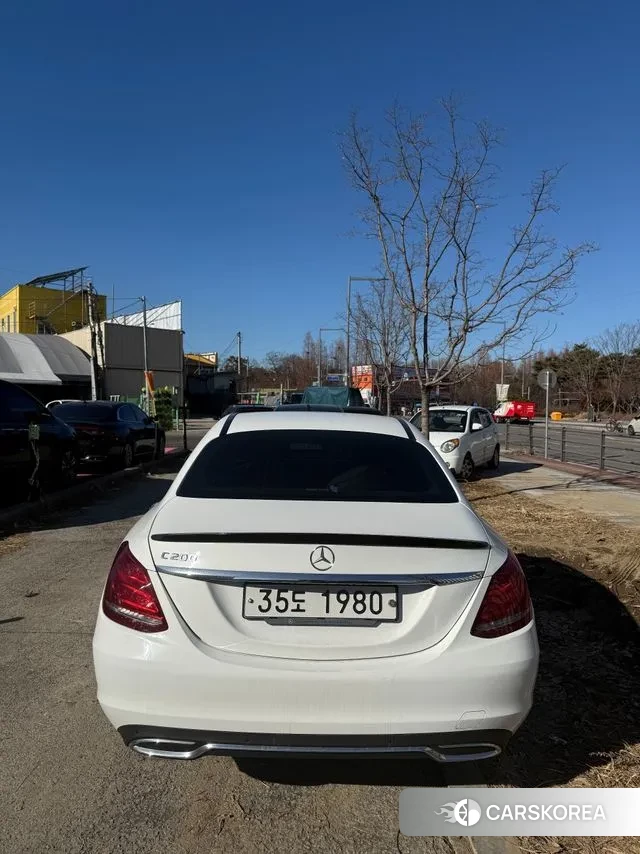 Mercedes-Benz C-Class W205 2018 Белый из Кореи, фото 3