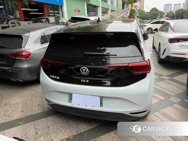 Volkswagen ID.3 2023 Белый из Китая, фото 3