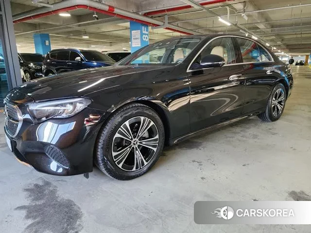 Mercedes-Benz E-Class W214 2025 Черный из Кореи, фото 6