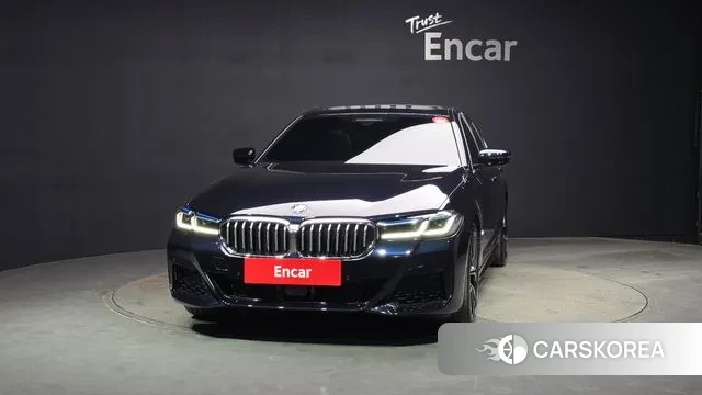 BMW 5 Series (G30) id 3518113 из Кореи 13