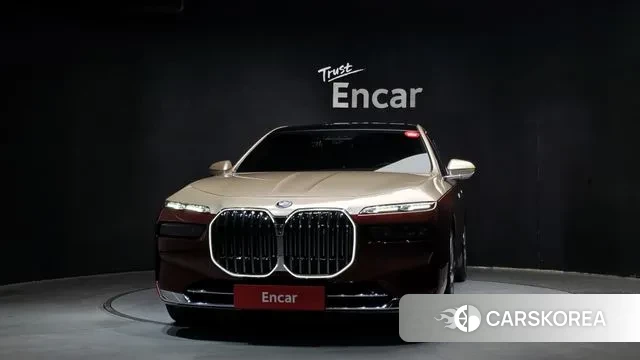 BMW 7 Series (G70) id 3644957 из Кореи 13