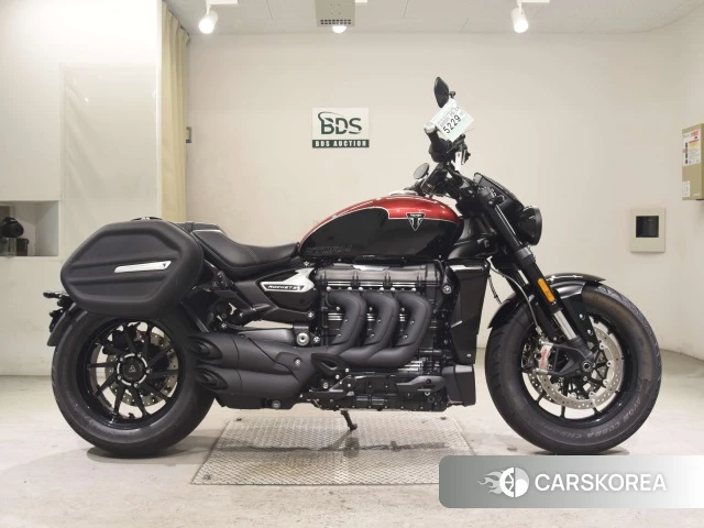 OTHER TRIUMPH ROCKET III STORM R 2026 из Японии