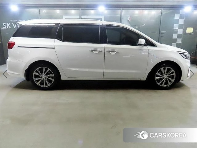 Kia The New Carnival id 3824941 из Кореи 13