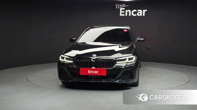 BMW 5 Series (G30) id 3925091 из Кореи 13