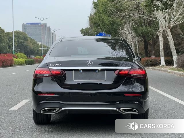 Mercedes-Benz E-class id 4209859 из Китая 12