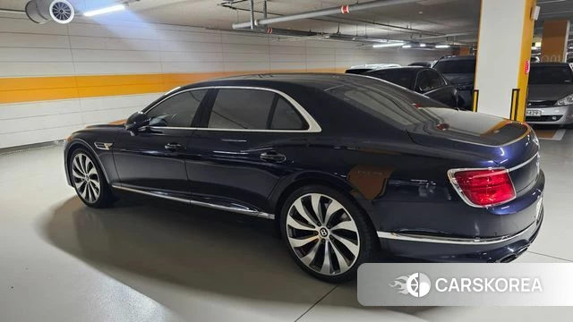 Bentley Flying Spur 3rd Generation 2022 Синий из Кореи, фото 3