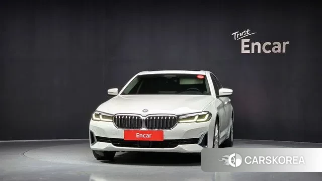 BMW 5 Series (G30) id 3697915 из Кореи 13