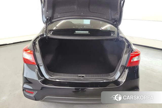 Nissan Xuan Yi id 3785252 из Китая 10