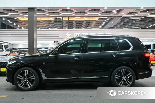 BMW X7 id 4260628 из Китая 12