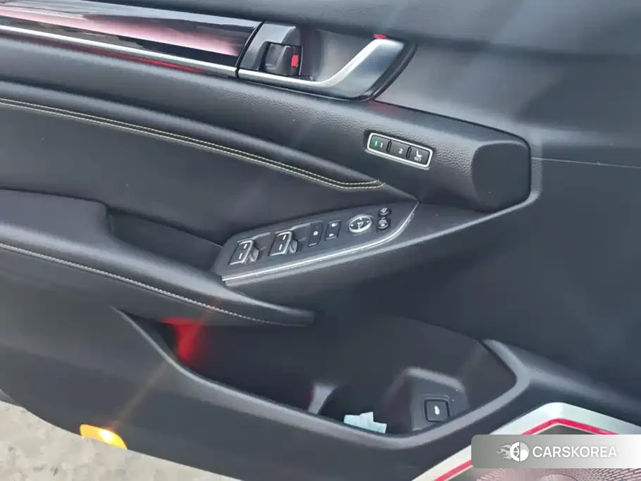 Honda Accord id 4553712 из Китая 9