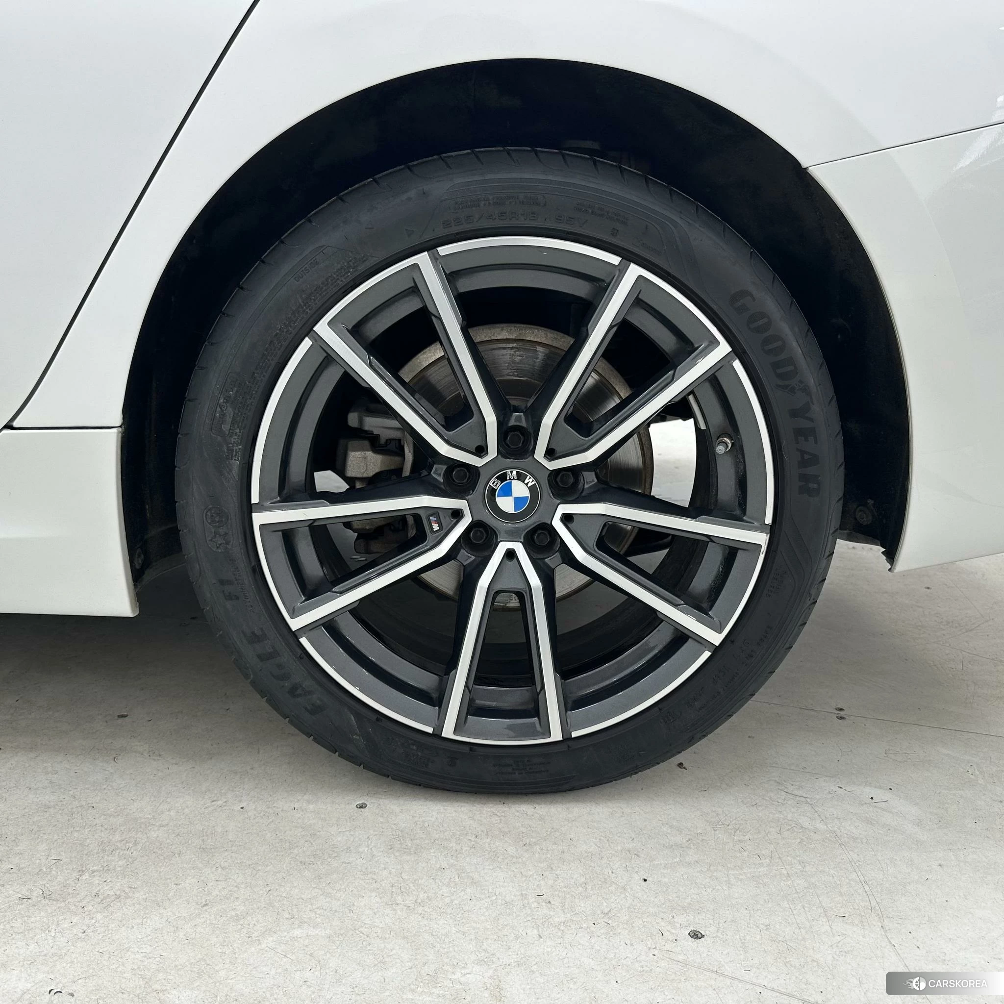 BMW 3 series id 4455089 из Китая 10