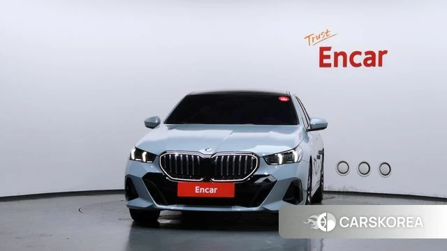 BMW 5 Series (G60) id 4743986 из Кореи 23