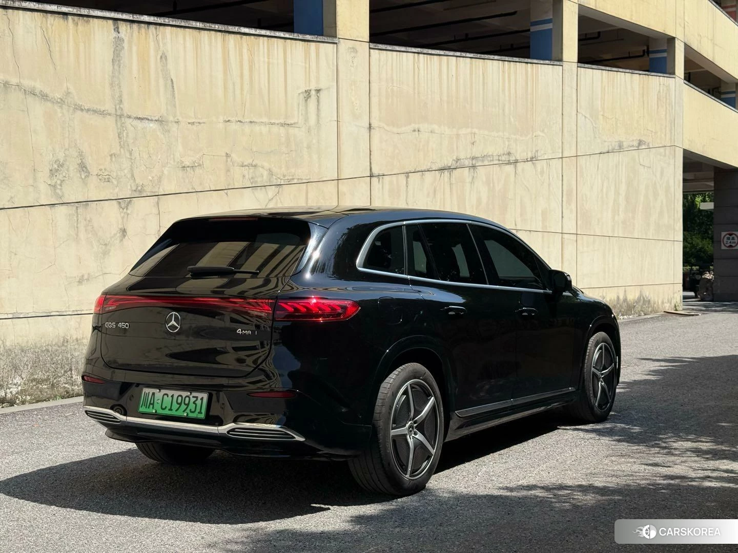 Mercedes-Benz EQS 2023 Черный из Китая, фото 3