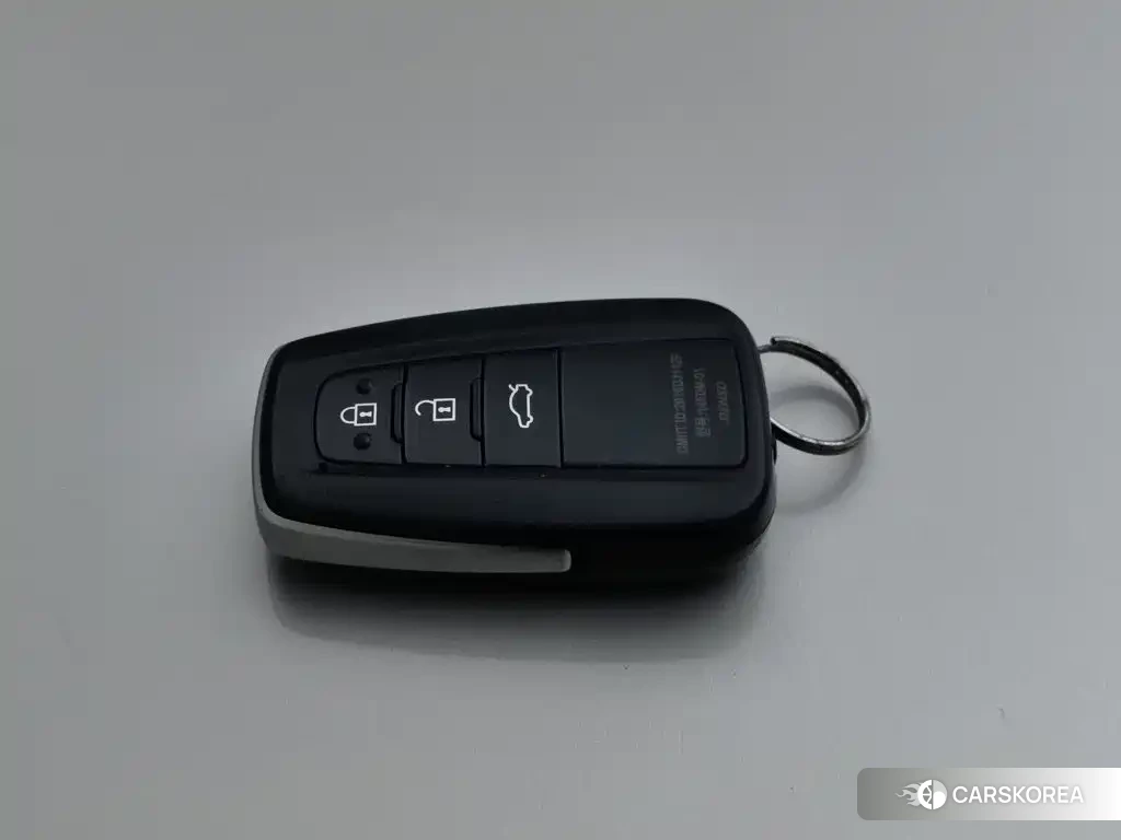 Toyota Camry id 4679955 из Китая 17