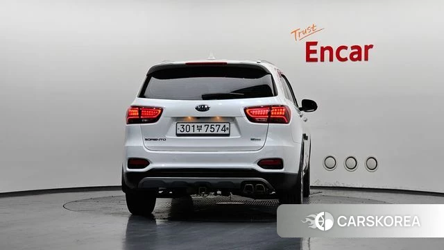Kia The New Sorento id 4397937 из Кореи 23