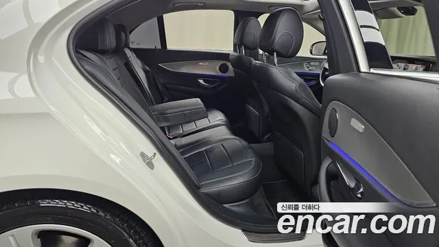 Mercedes-Benz E-Class W213 id 2546916 из Кореи 13