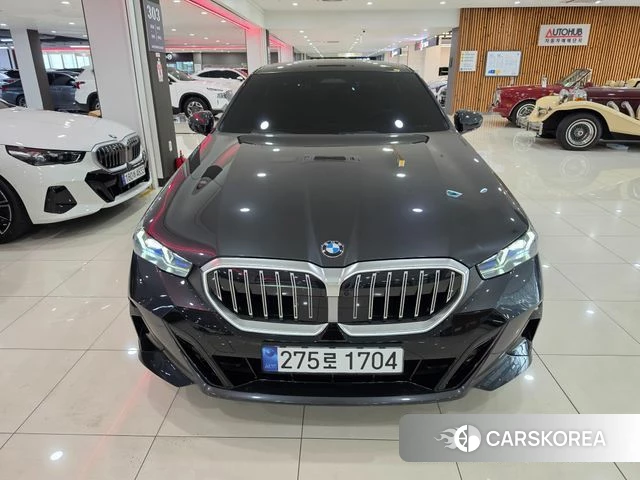 BMW 5 Series (G60) id 4487665 из Кореи 13