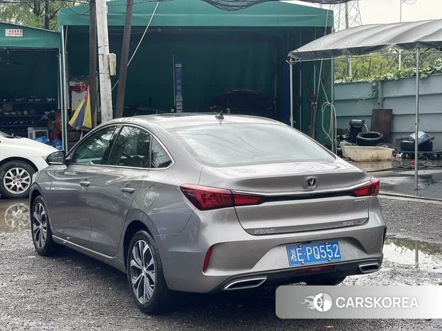 Chang'an Yidong 2021 Темно-серый из Китая, фото 3