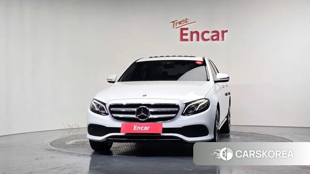 Mercedes-Benz E-Class W213 id 4586925 из Кореи 23