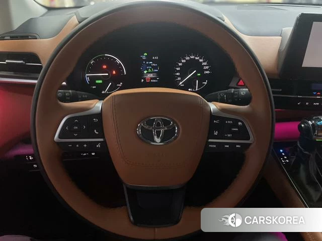 Toyota Saina id 4260659 из Китая 13