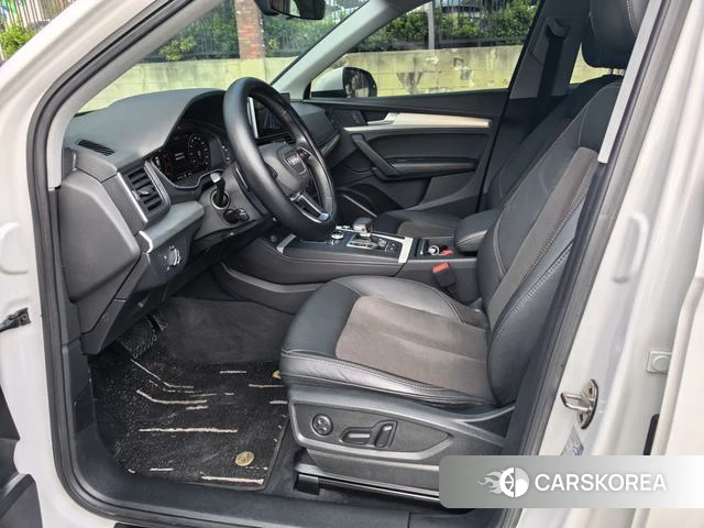 Audi Q5L id 4240747 из Китая 8