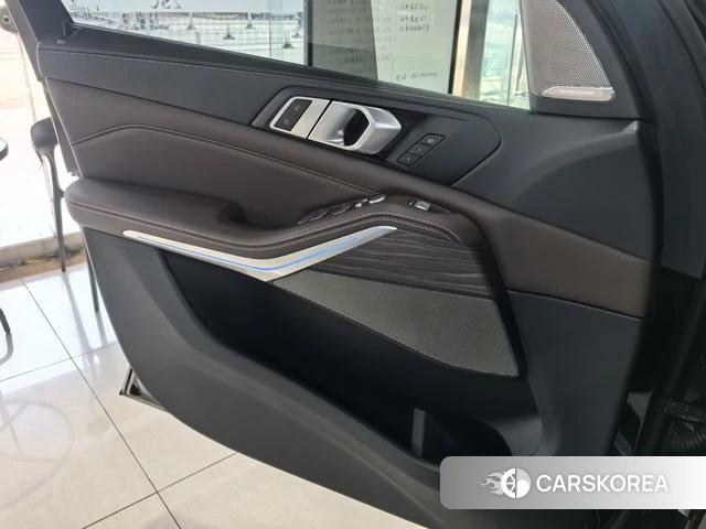 BMW X5 id 4264878 из Китая 17